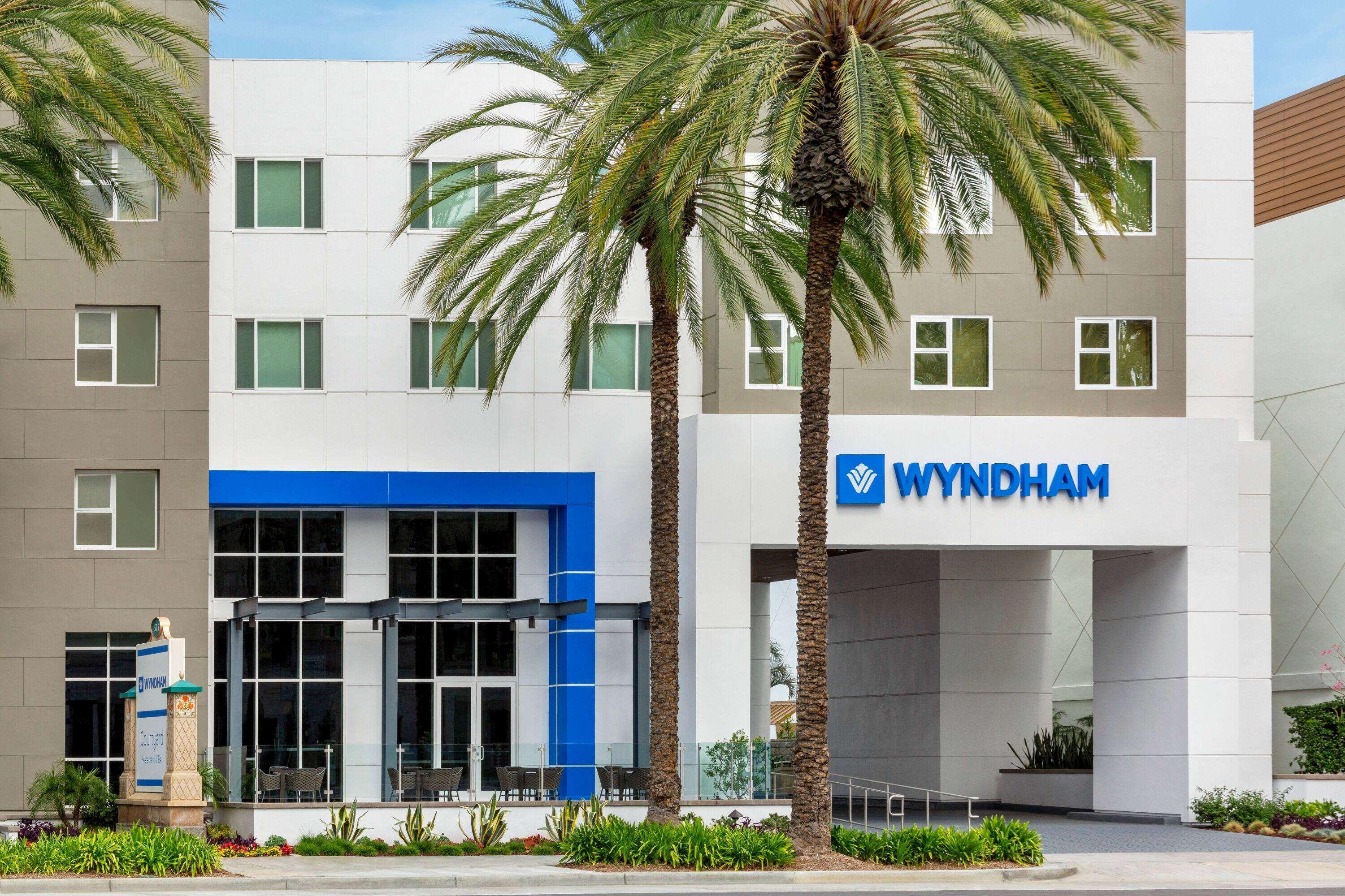 Hotel Wyndham Anaheim Exterior foto