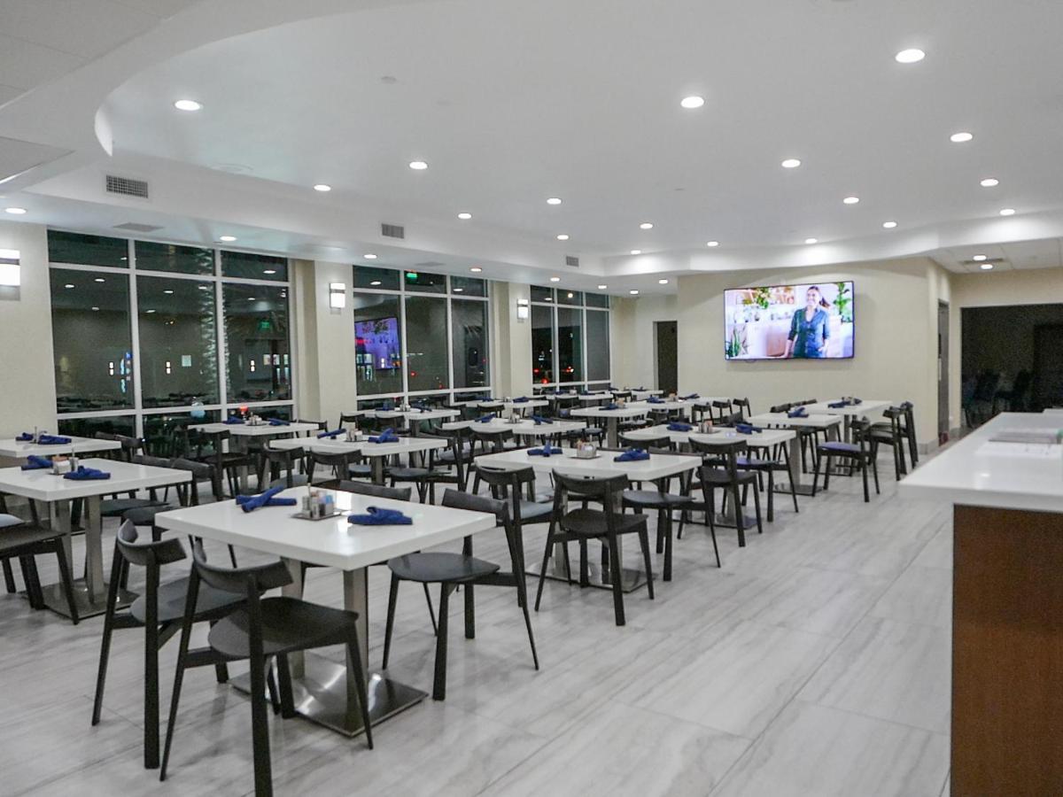 Hotel Wyndham Anaheim Exterior foto
