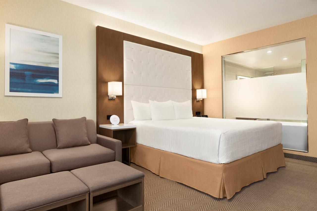 Hotel Wyndham Anaheim Exterior foto