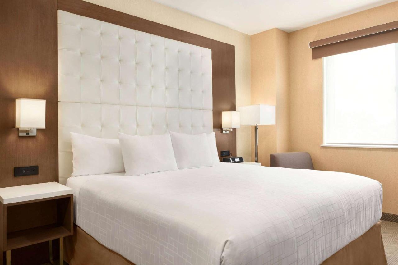 Hotel Wyndham Anaheim Exterior foto